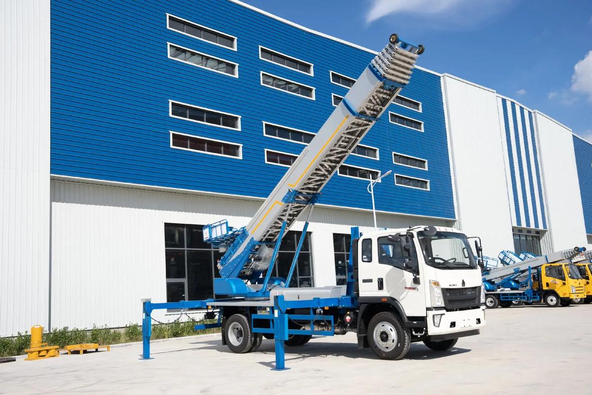 青州小型云梯车上料车租赁多少钱